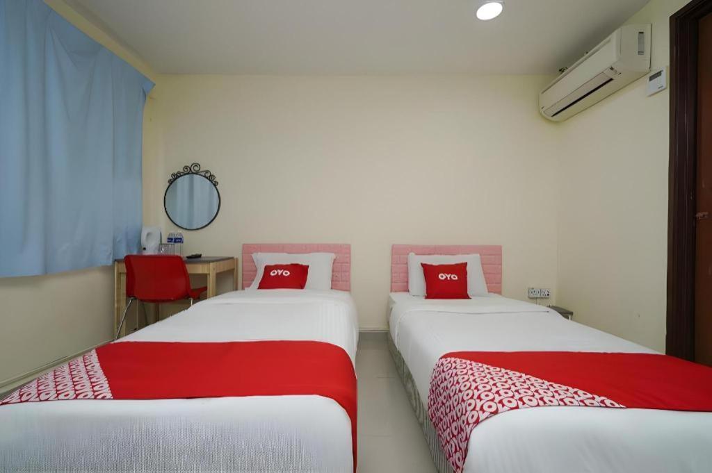 Oyo 89717 Budget Star Hotel Куала-Лумпур Экстерьер фото