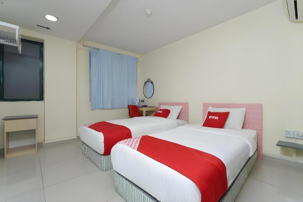 Oyo 89717 Budget Star Hotel Куала-Лумпур Экстерьер фото