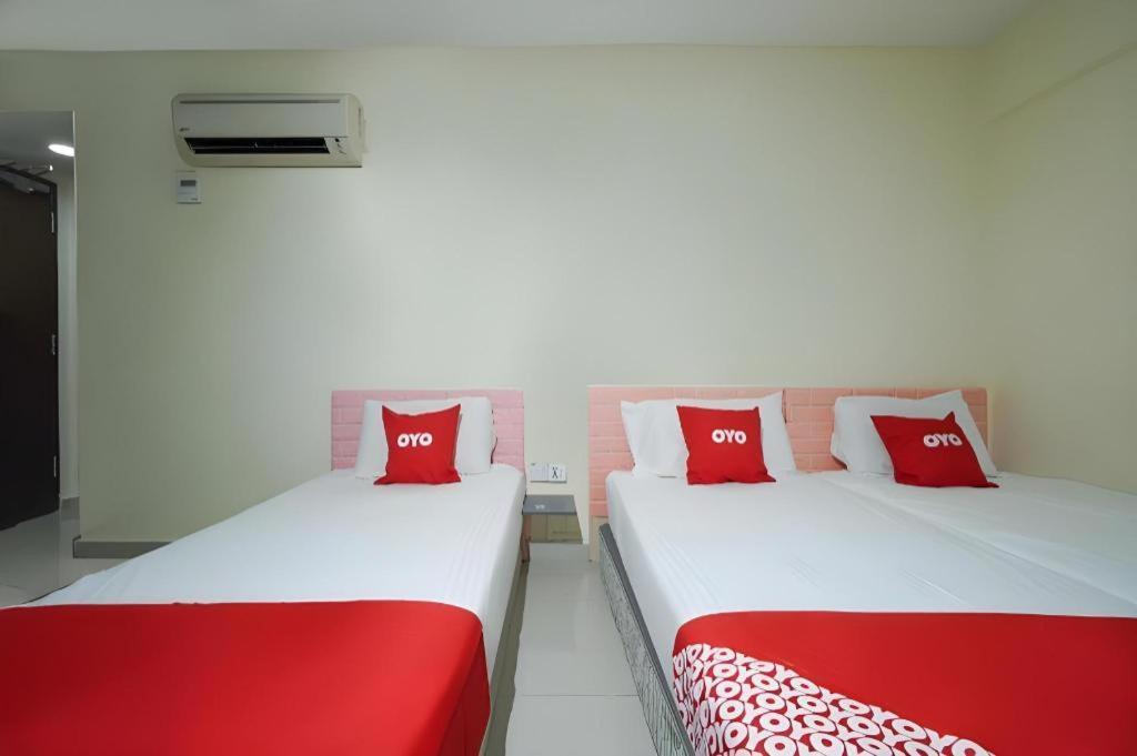 Oyo 89717 Budget Star Hotel Куала-Лумпур Экстерьер фото