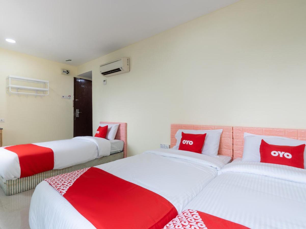 Oyo 89717 Budget Star Hotel Куала-Лумпур Экстерьер фото