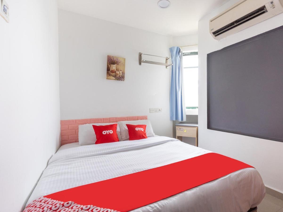 Oyo 89717 Budget Star Hotel Куала-Лумпур Экстерьер фото