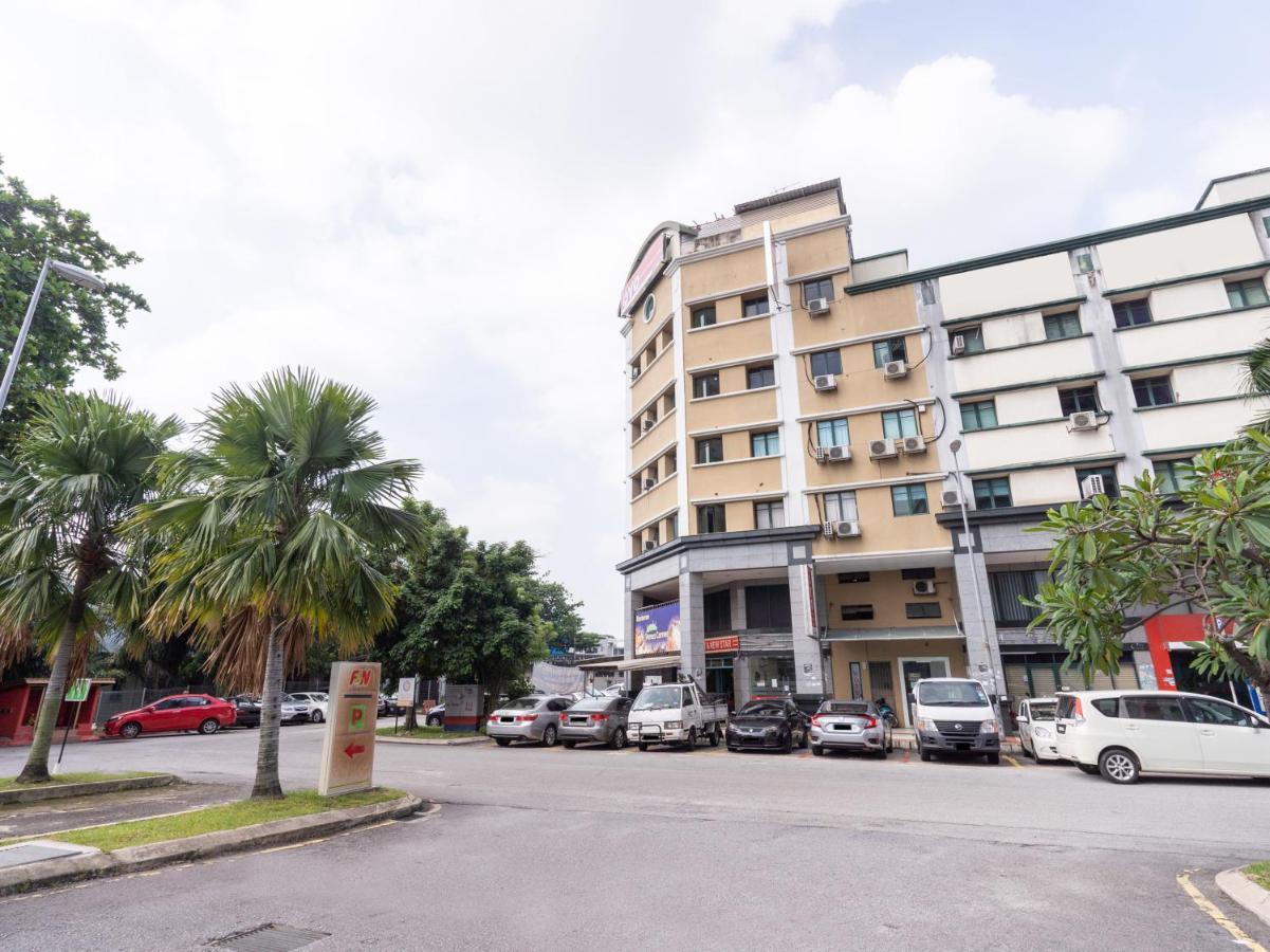 Oyo 89717 Budget Star Hotel Куала-Лумпур Экстерьер фото